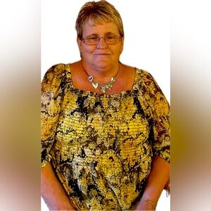 Meet your Posher, Deb